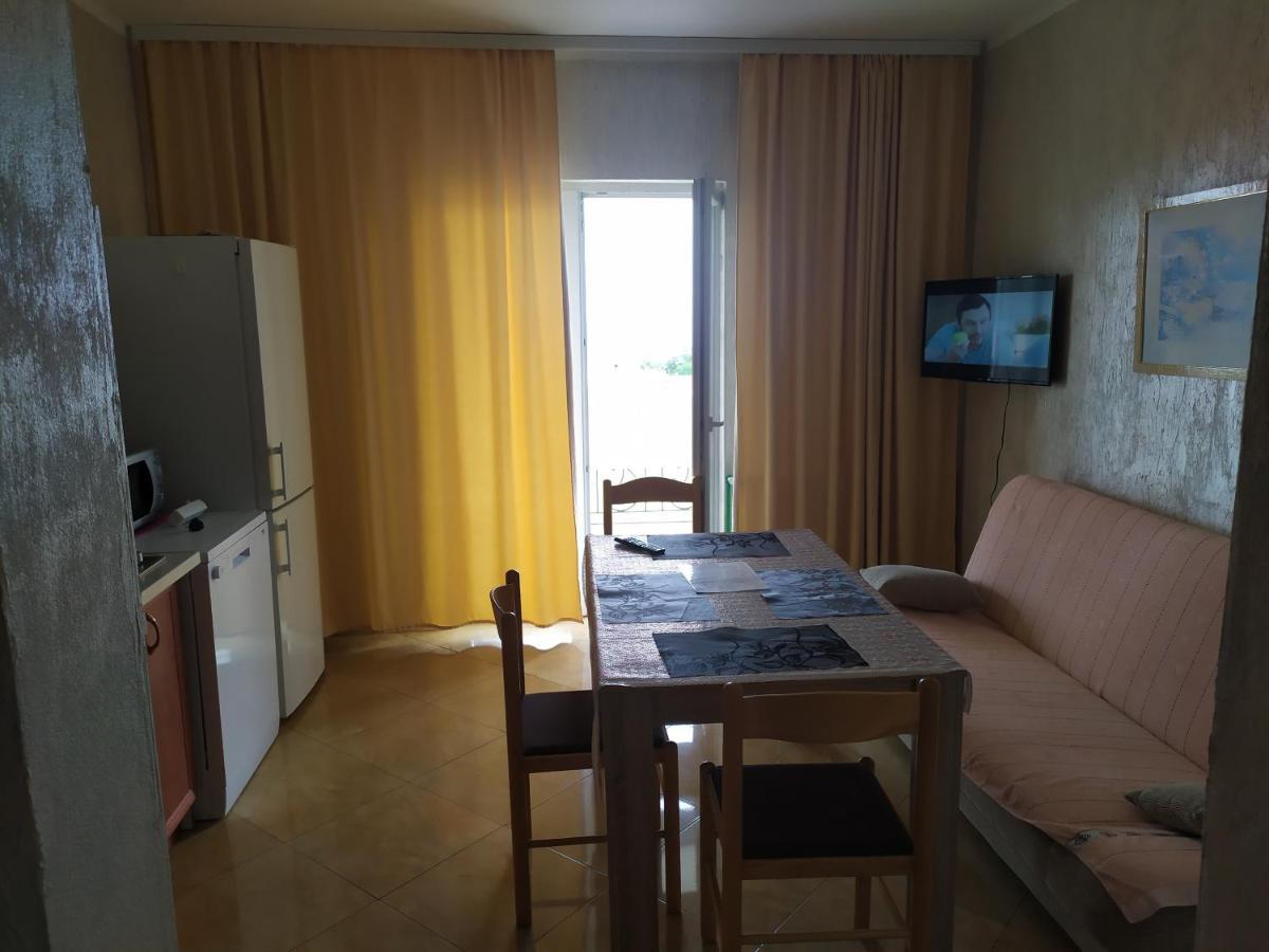 Apartments Svetlana Utjeha-Bušat Extérieur photo
