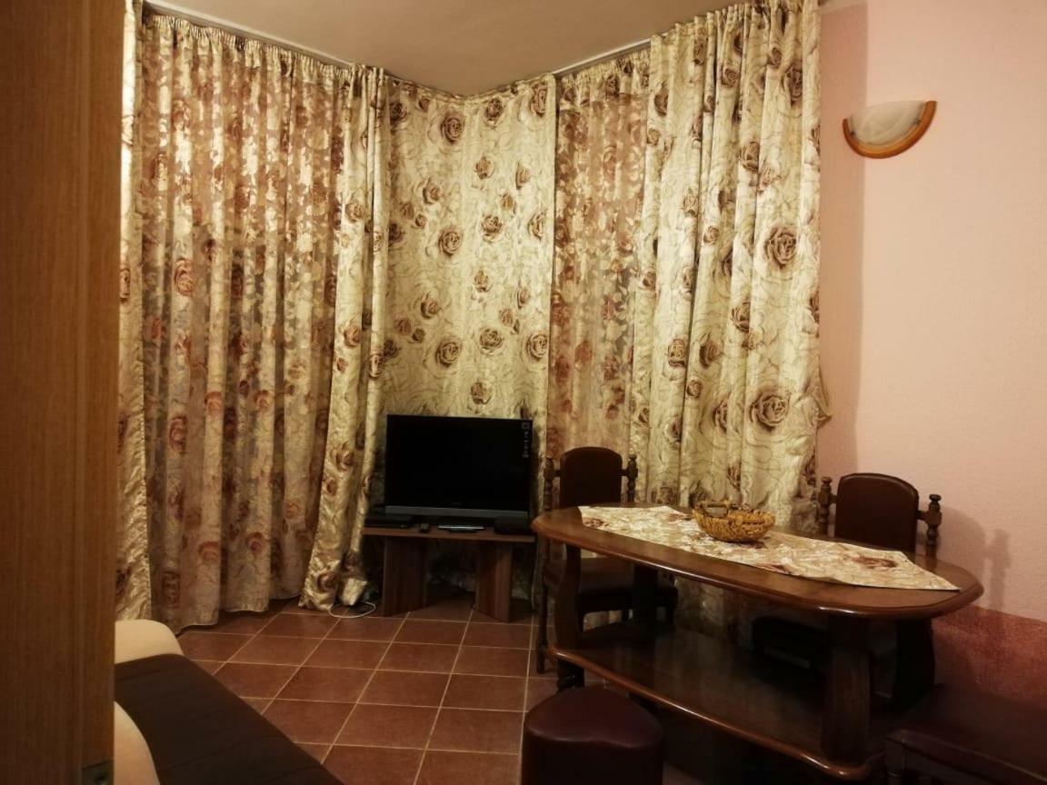 Apartments Svetlana Utjeha-Bušat Extérieur photo